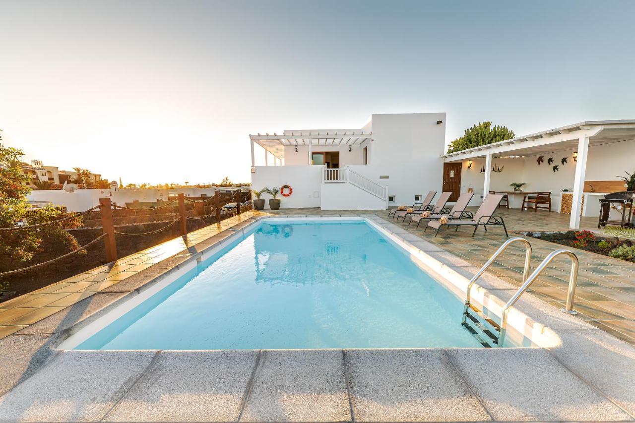 Sea Moon Lanzarote Villa Плая Бланка Екстериор снимка
